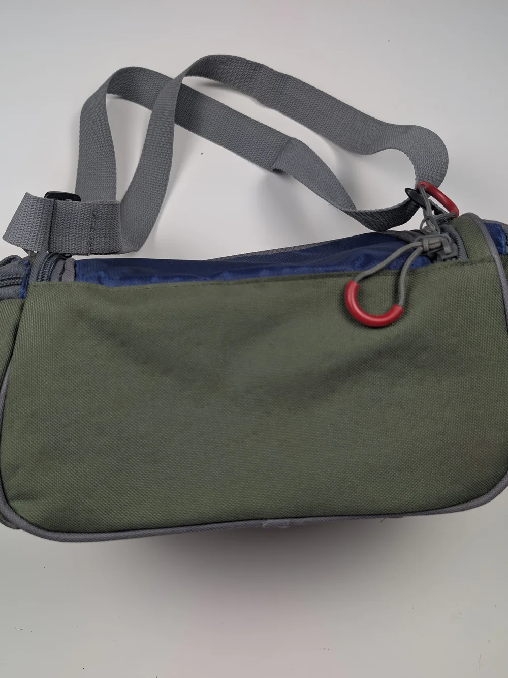 VTG Y2K Plano Softside Fishing Tackle Bag Shoulder Strap Pack Green Blue Red